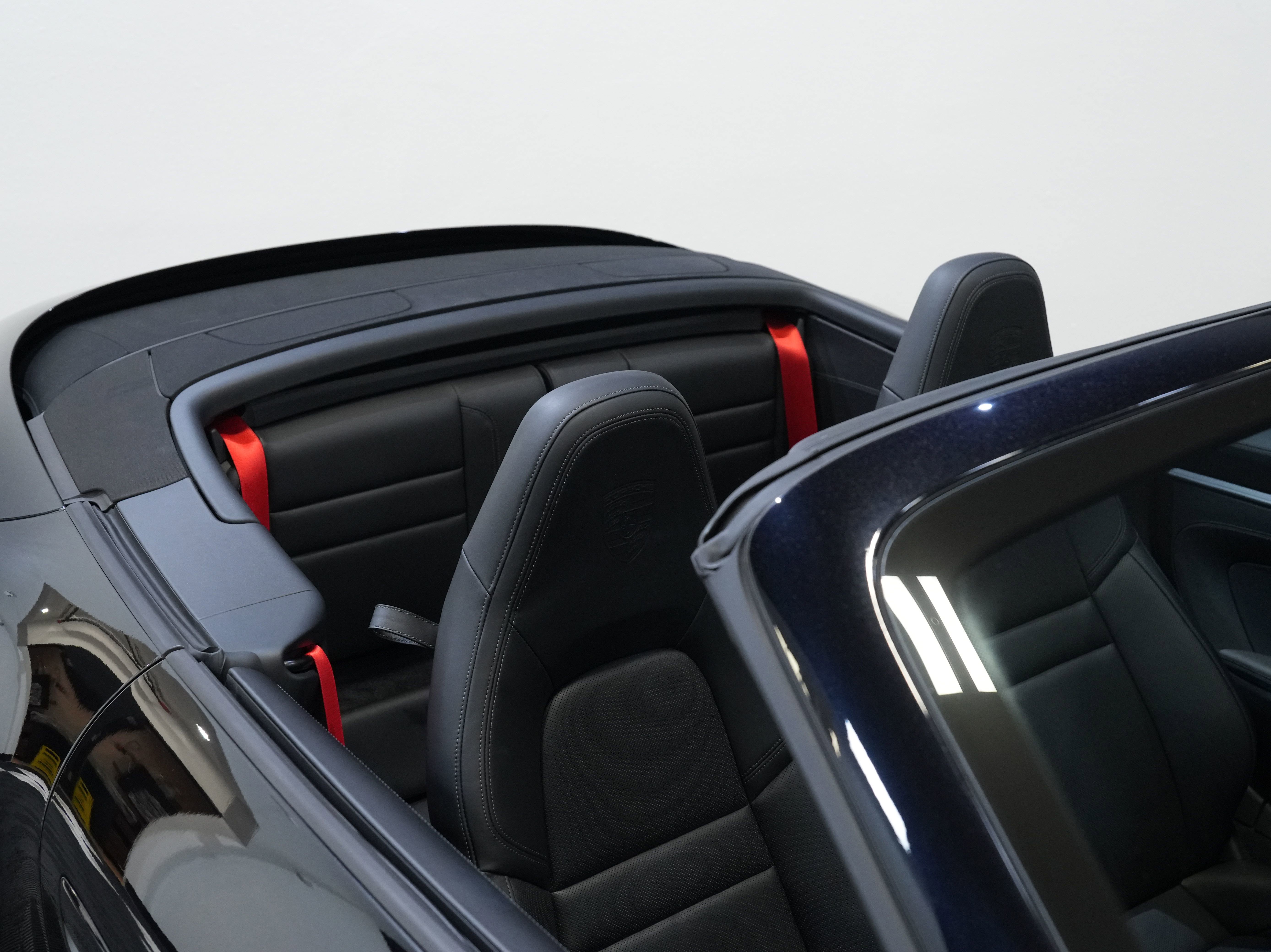 Used 2021 Porsche 911 Carrera S image 14