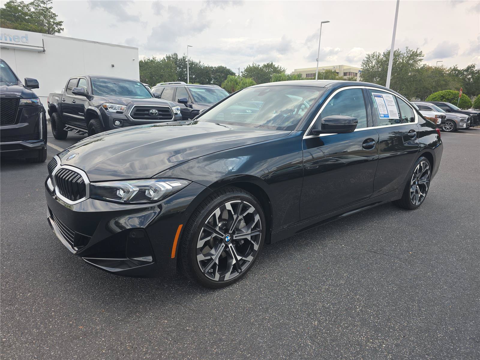 Used 2026 BMW 330i Sedan RWD image 6
