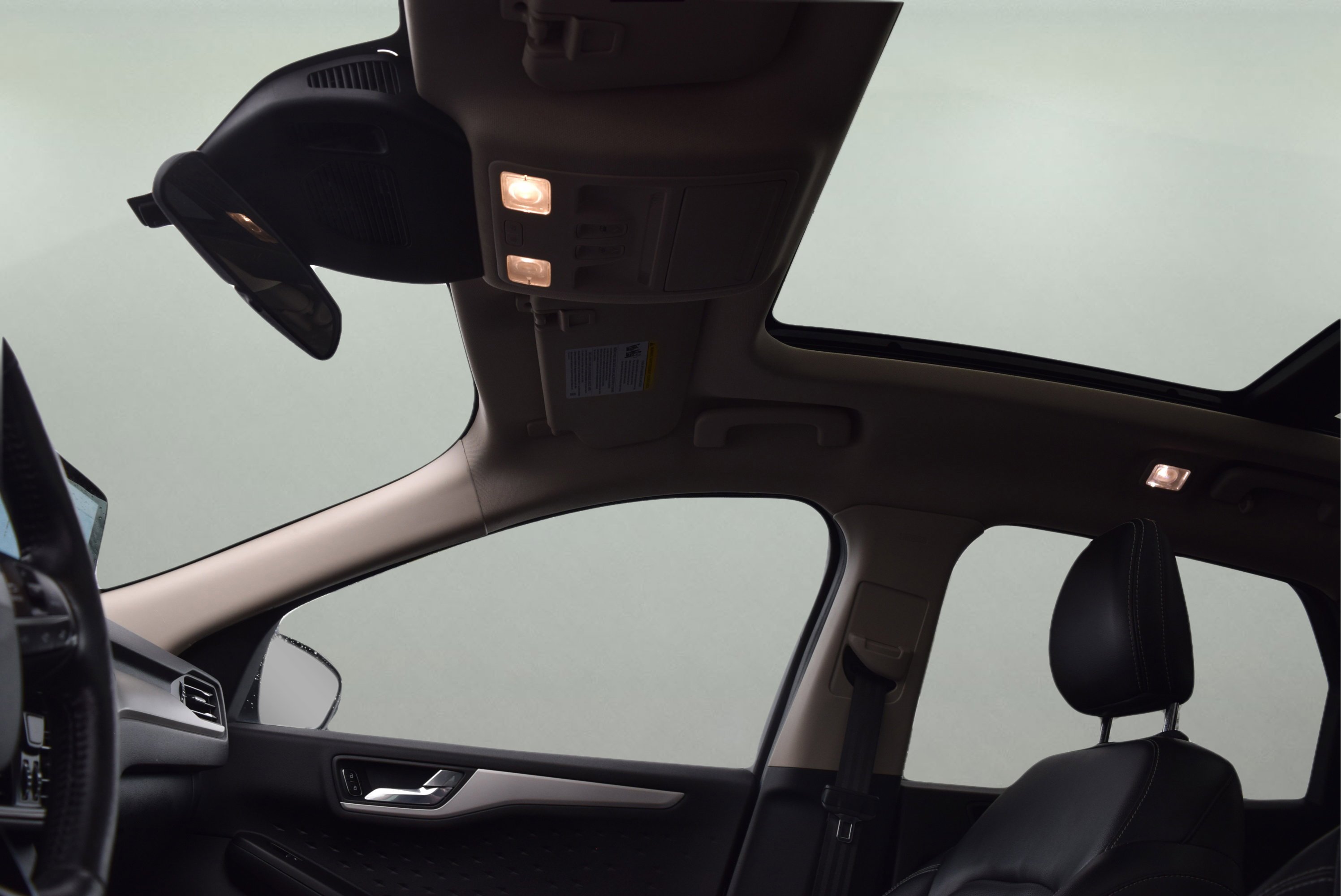 Used 2020 Ford Escape SEL image 10