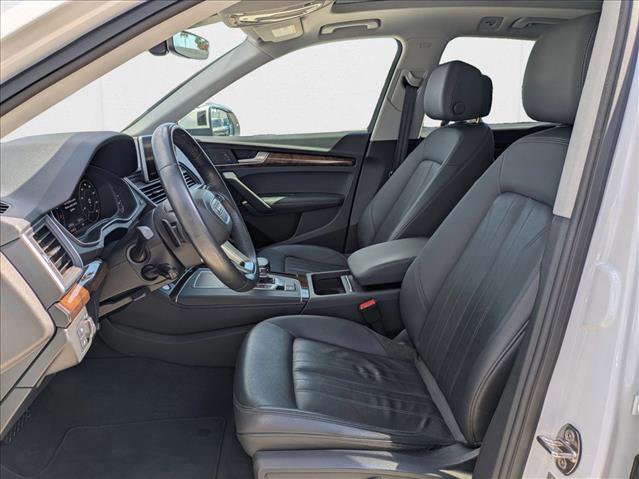 Used 2020 Audi Q5 2.0T Premium Plus w/ Premium Plus Package image 17