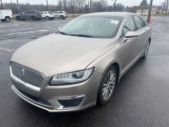 Used 2018 Lincoln MKZ Premiere image 1