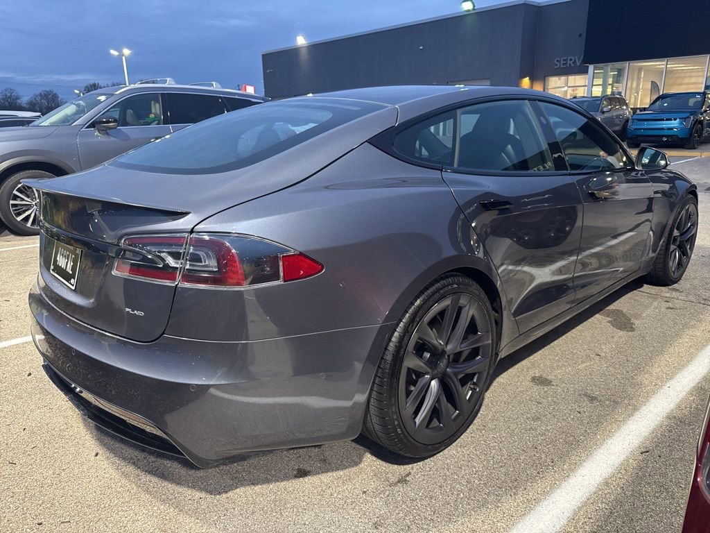 Used 2021 Tesla Model S Plaid image 3