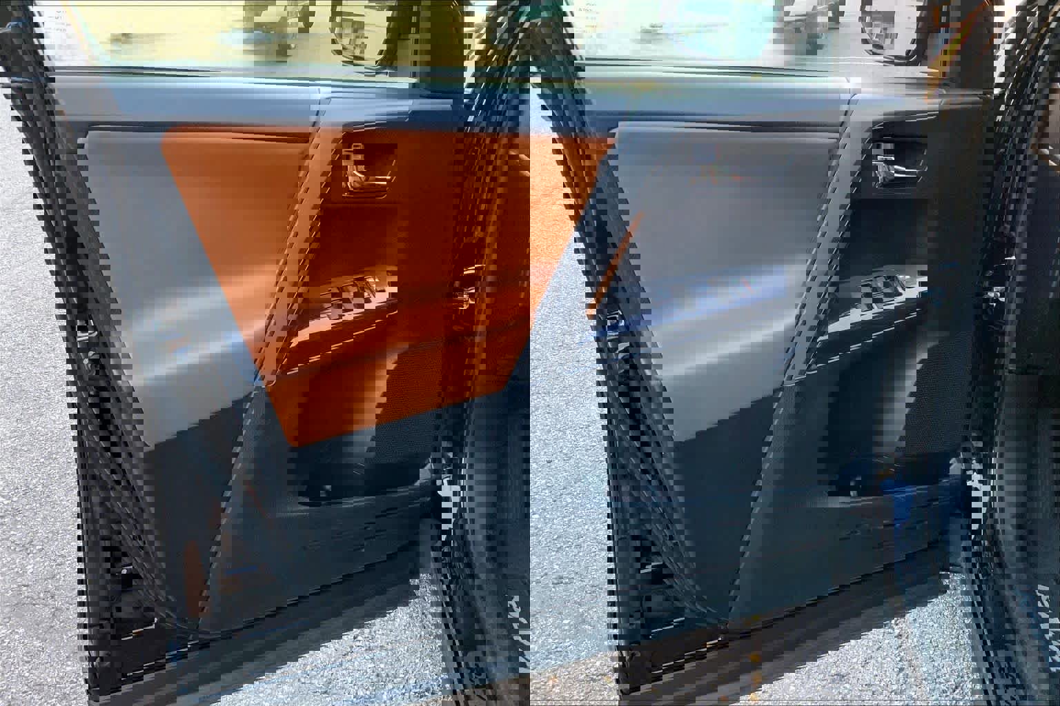 Used 2016 Toyota RAV4 SE AWD/4WD image 21