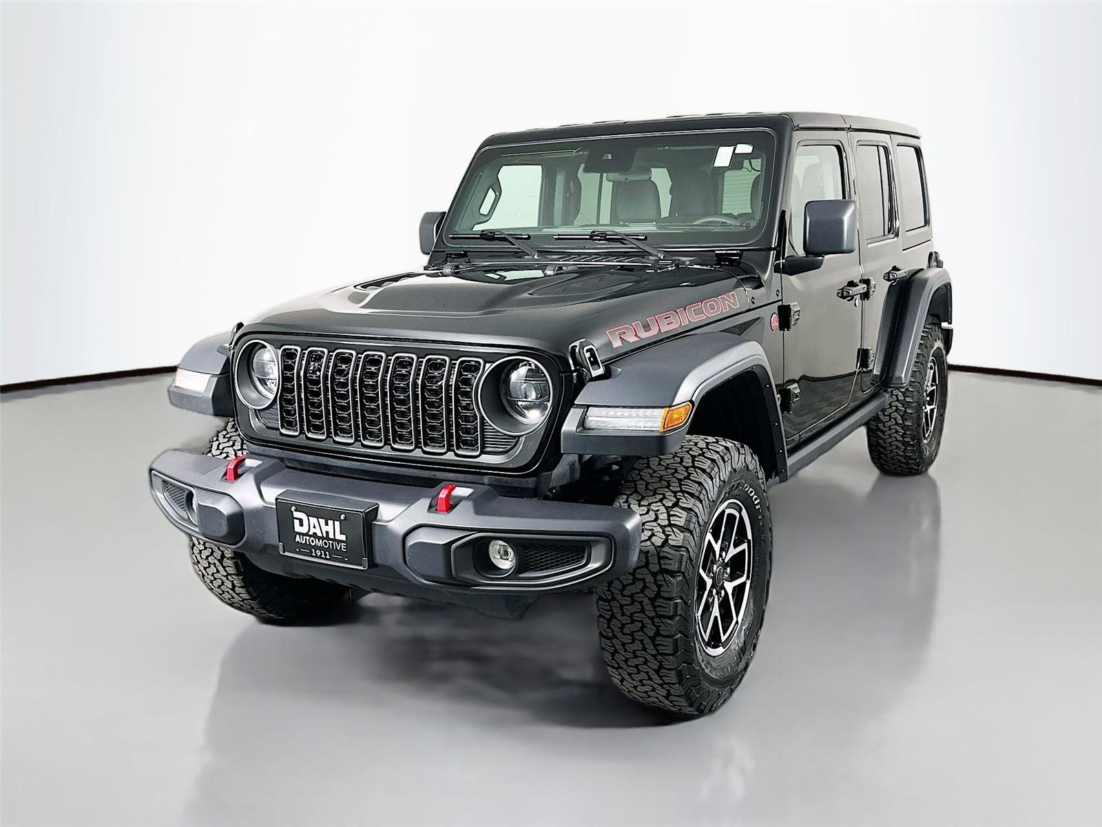 Used 2025 Jeep Wrangler Unlimited Rubicon image 4
