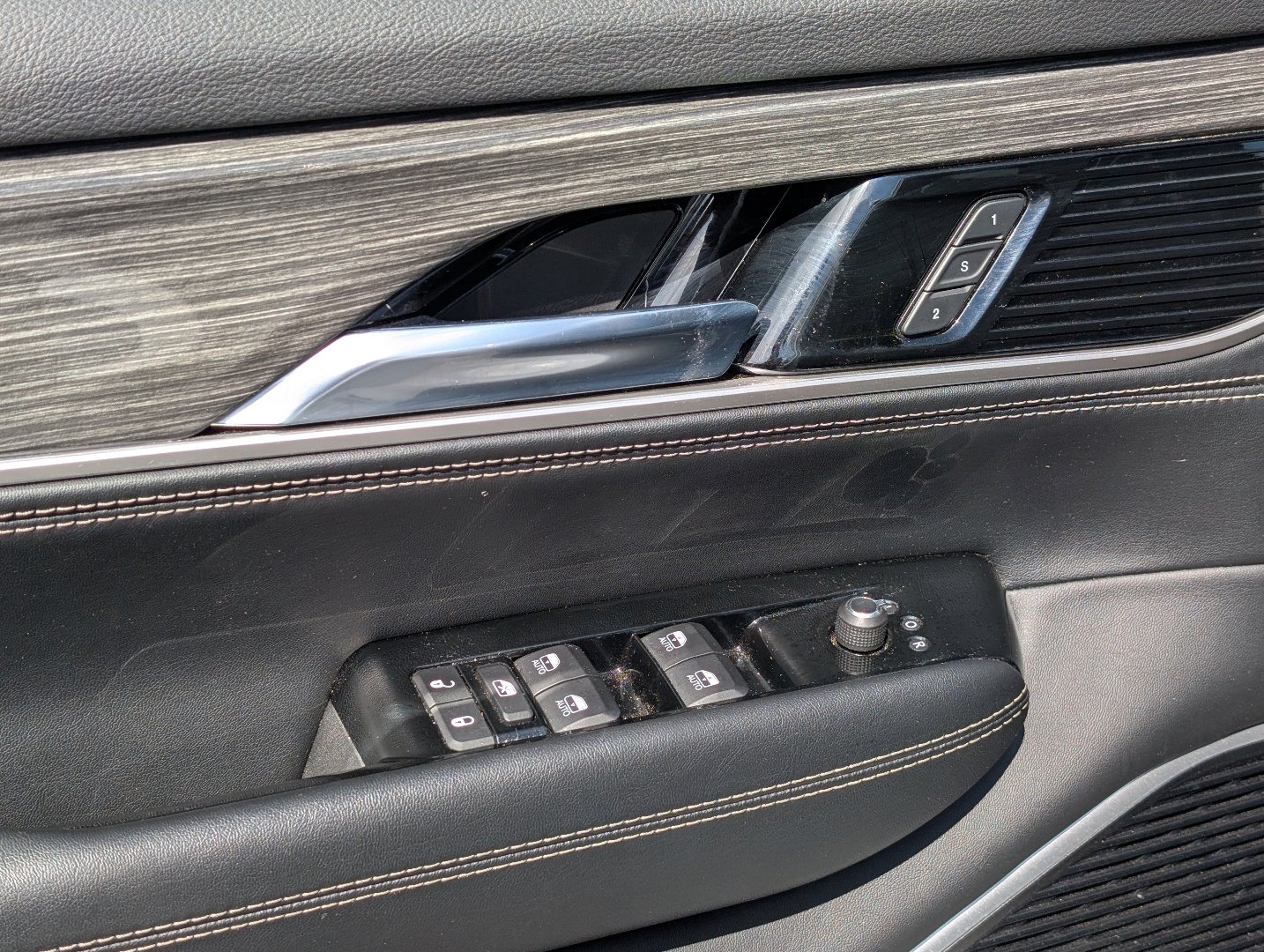 Used 2022 Jeep Wagoneer Series II w/ Premium Group I AWD/4WD image 23