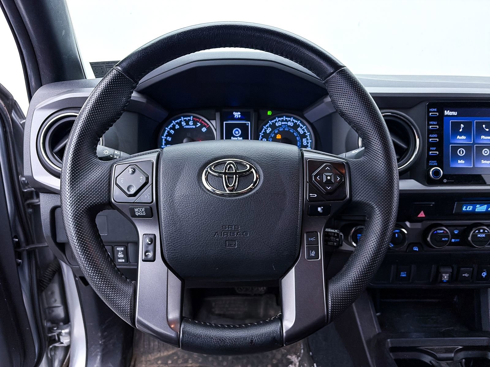 Used 2023 Toyota Tacoma TRD Off-Road AWD/4WD image 28