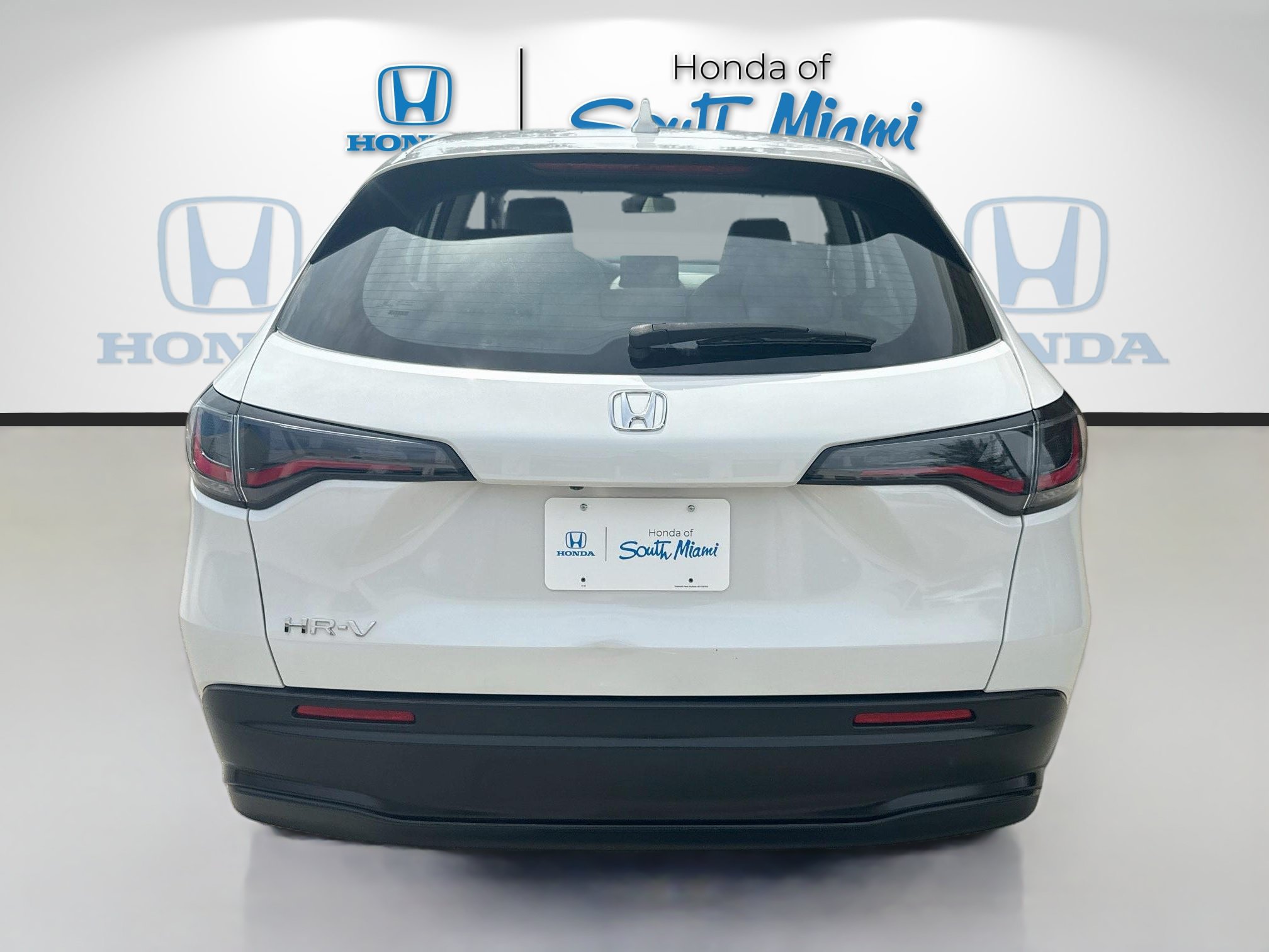 Certified 2025 Honda HR-V LX image 6