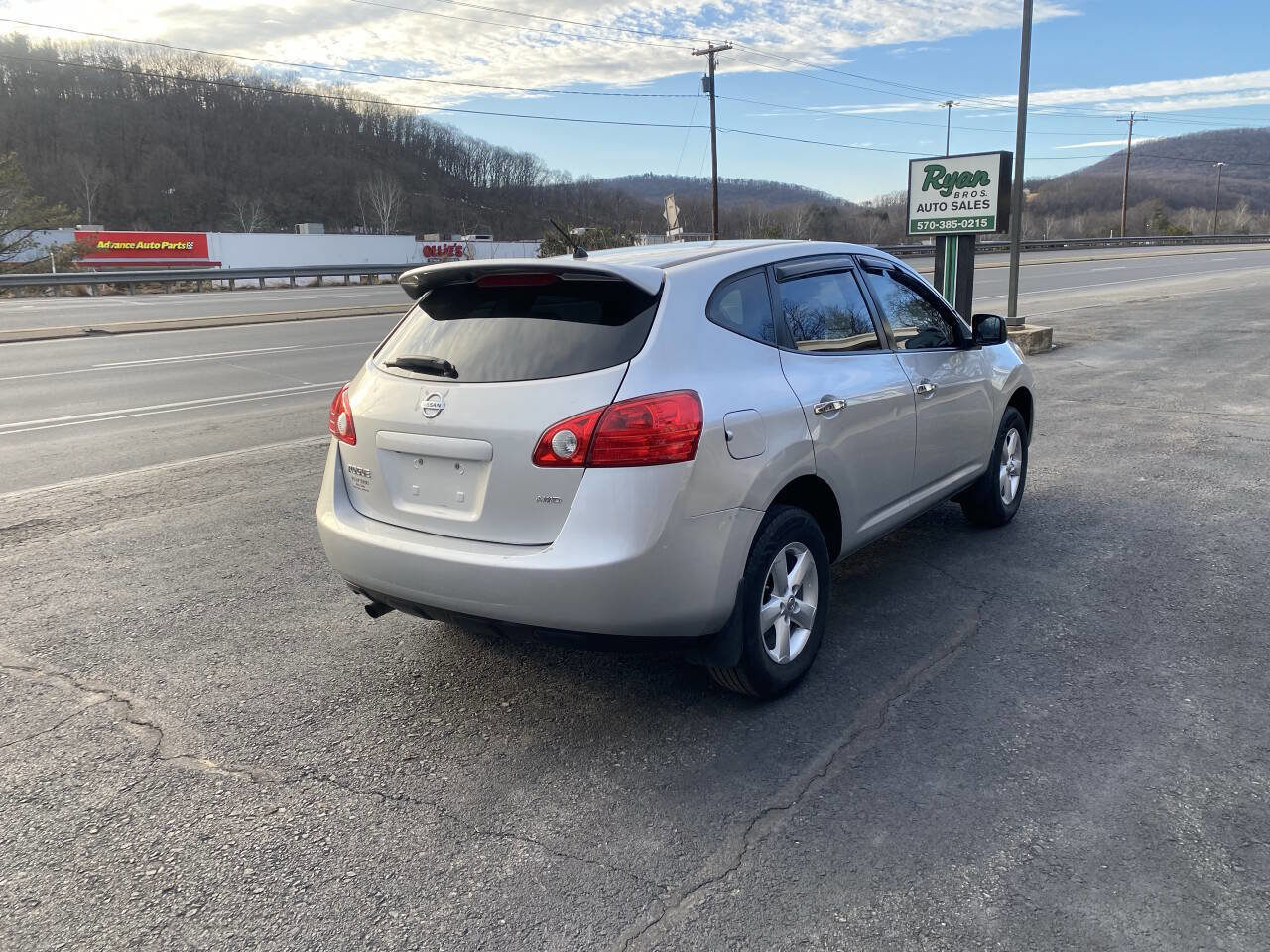 Used 2010 Nissan Rogue S w/ 360 Degree Value Pkg image 6