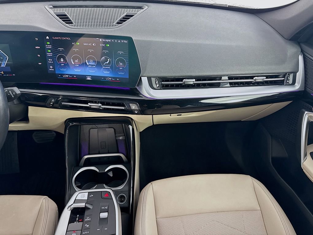 Used 2023 BMW X1 xDrive28i AWD/4WD image 25