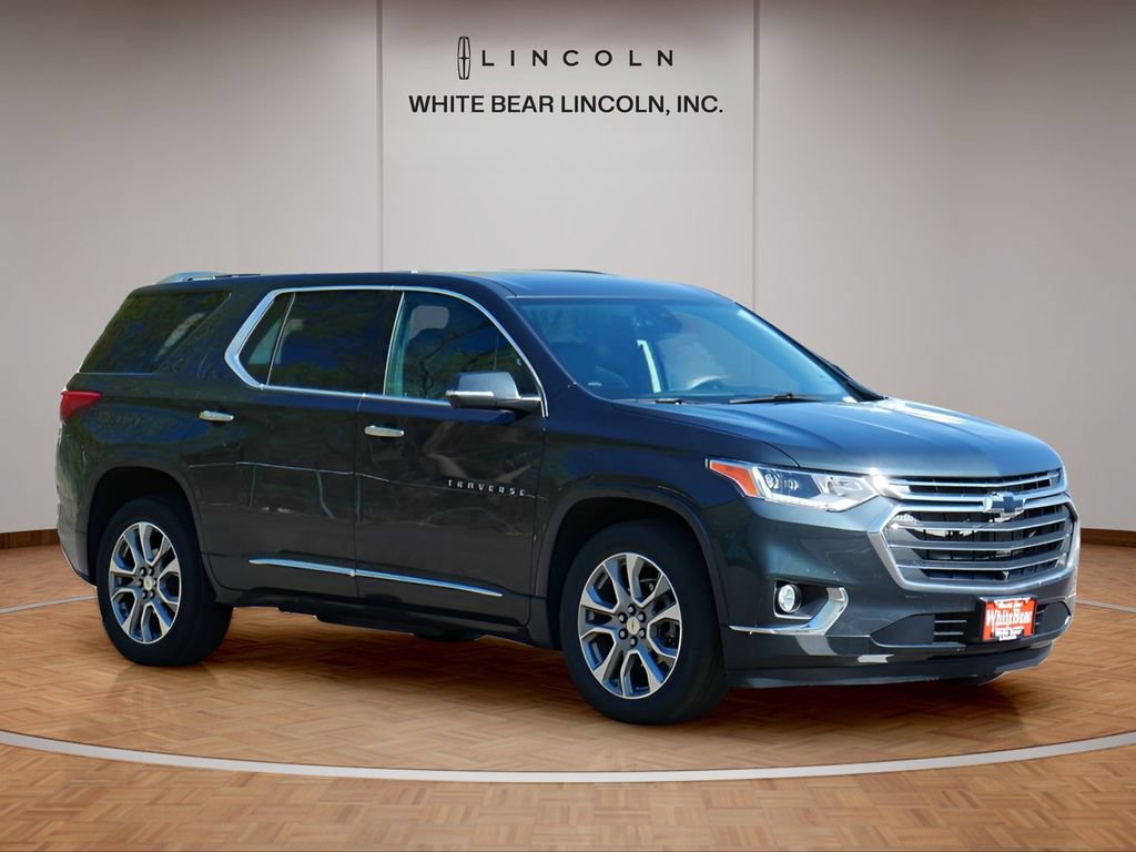 Used 2021 Chevrolet Traverse Premier AWD/4WD image 3