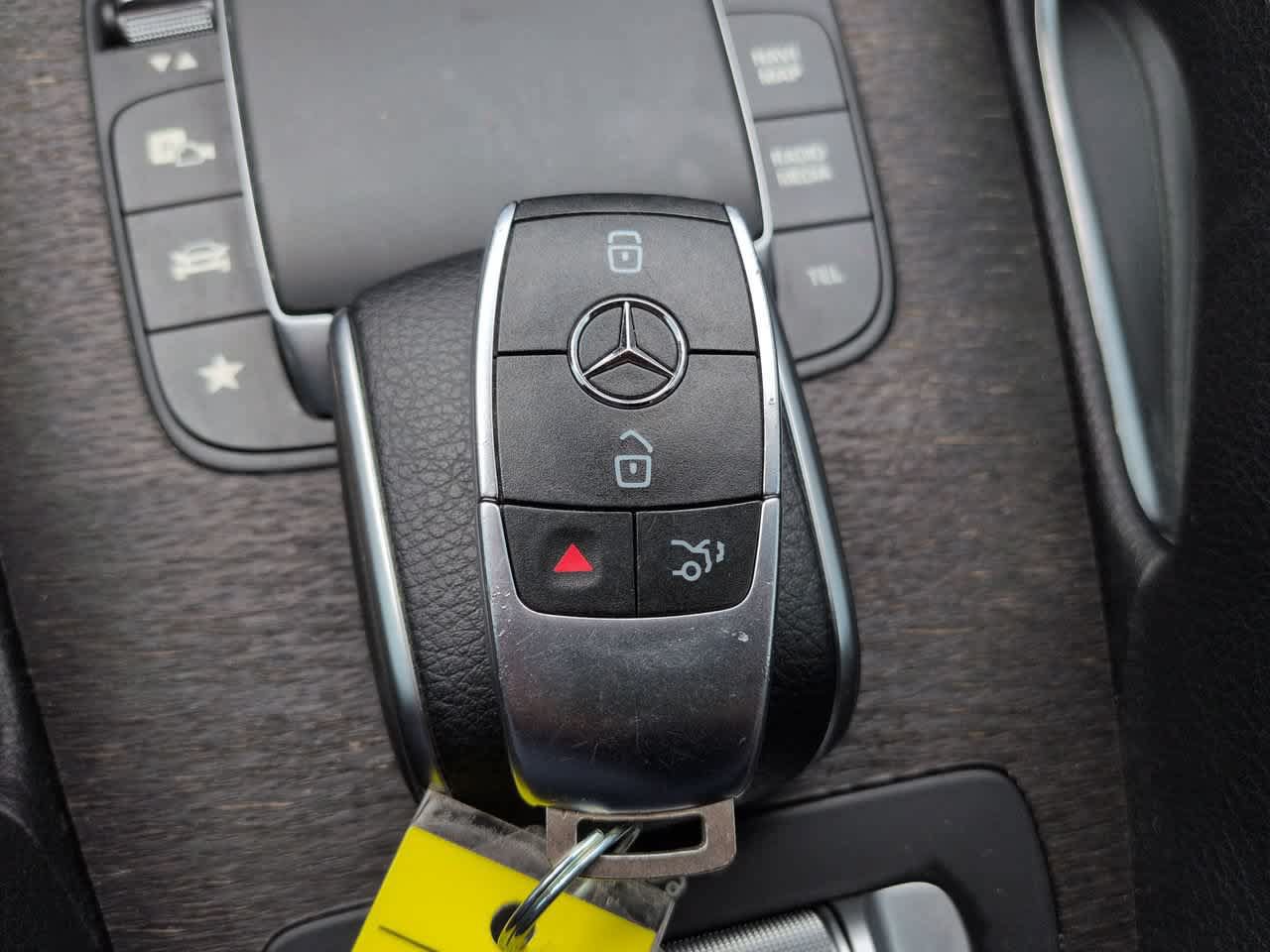 Used 2021 Mercedes-Benz GLS 450 4MATIC image 30