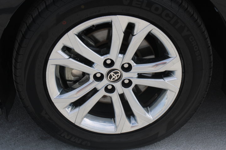 Used 2021 Toyota Sienna XSE w/ XSE Plus Package AWD/4WD image 9