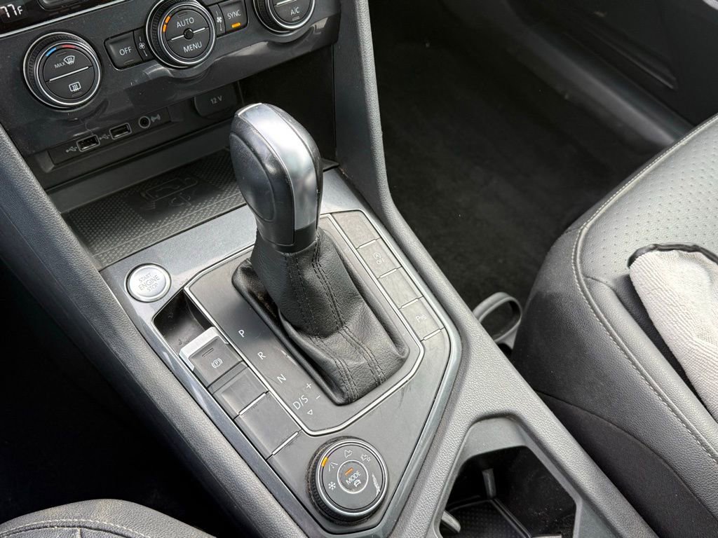 Used 2020 Volkswagen Tiguan SEL image 40