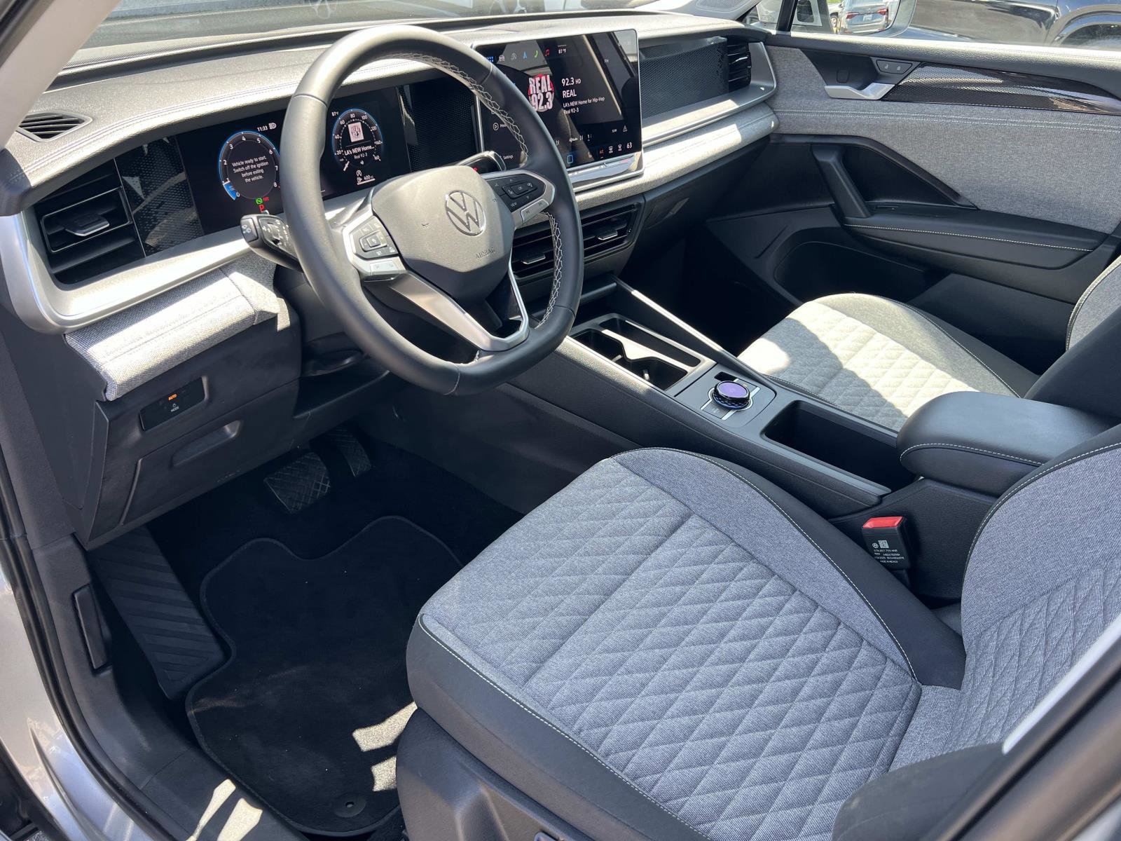 Certified 2025 Volkswagen Tiguan S FWD image 5