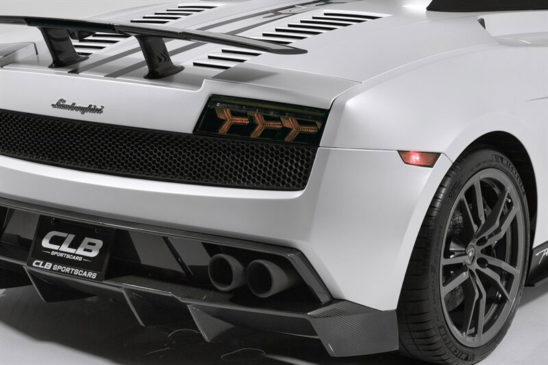 Used 2012 Lamborghini Gallardo LP 570-4 Performante AWD/4WD image 20