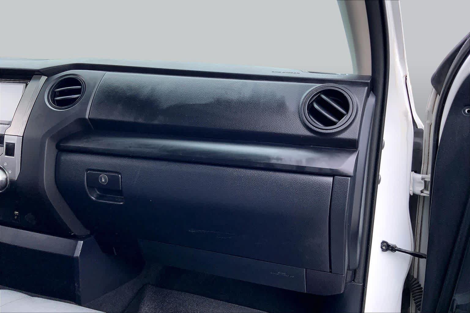 Used 2017 Toyota Tundra SR RWD image 18