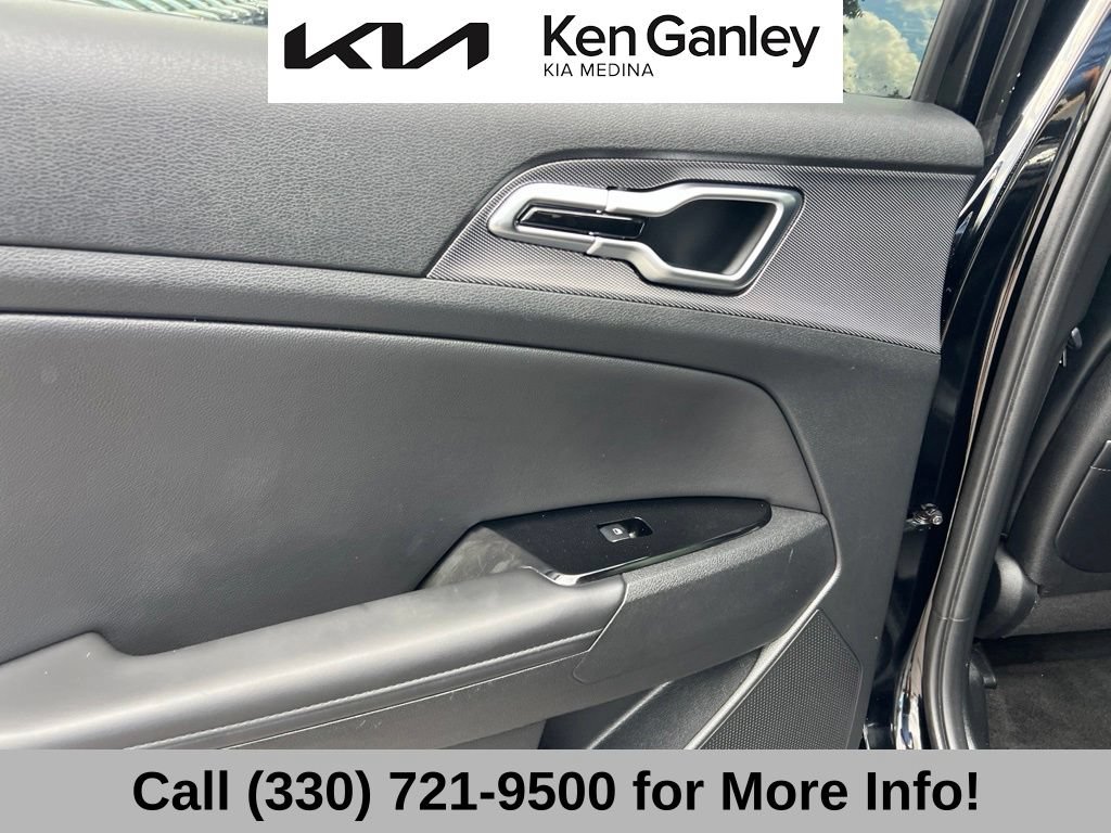Certified 2024 Kia Sportage SX AWD/4WD image 45