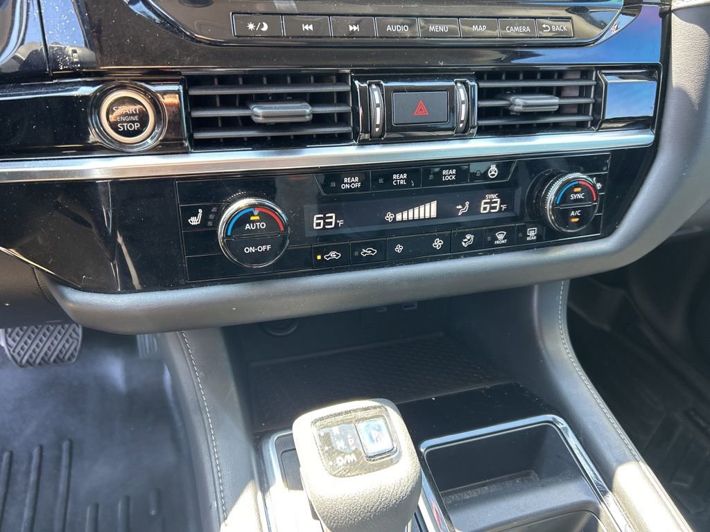 Used 2022 Nissan Pathfinder SL w/ Cargo Package image 11