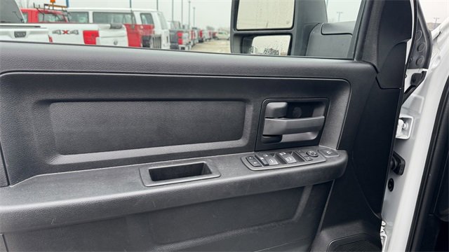 Used 2024 RAM 3500 Tradesman image 20