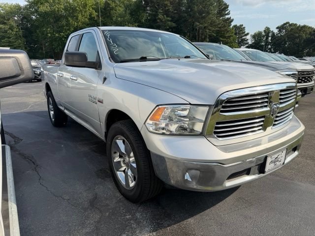 Used 2015 RAM 1500 SLT AWD/4WD image 3