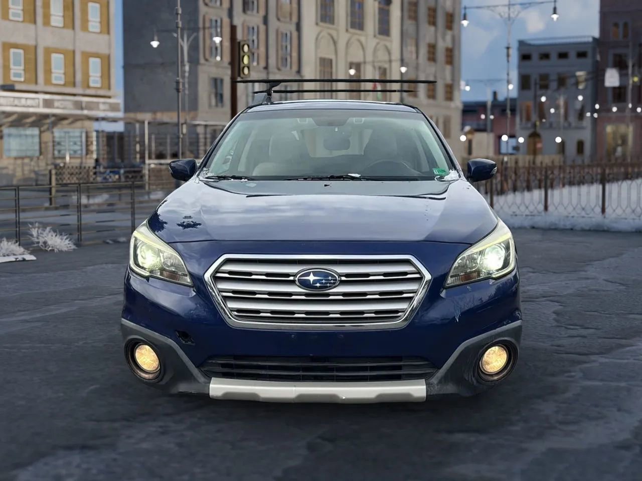 Used 2015 Subaru Outback 3.6R Limited image 2
