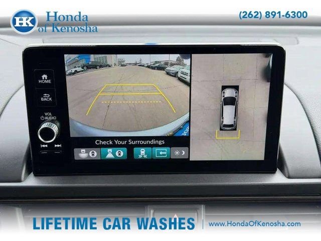 Certified 2025 Honda Pilot TrailSport image 30