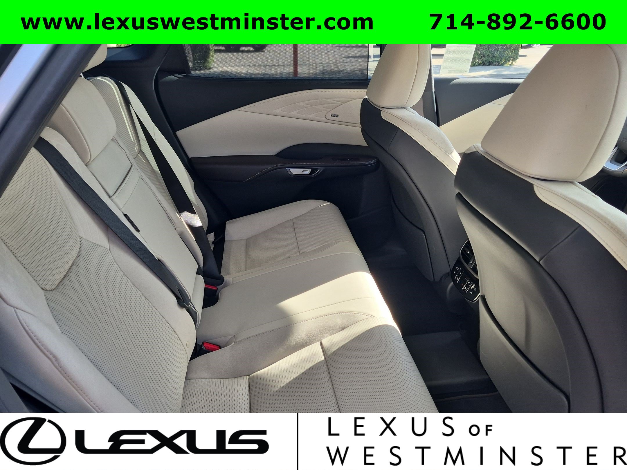 Used 2025 Lexus RX 450h AWD w/ Convenience Package image 7