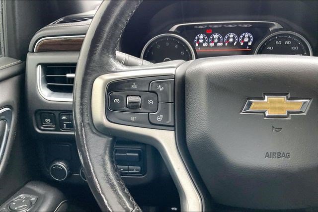 Used 2021 Chevrolet Suburban Premier w/ Premium Package RWD image 14