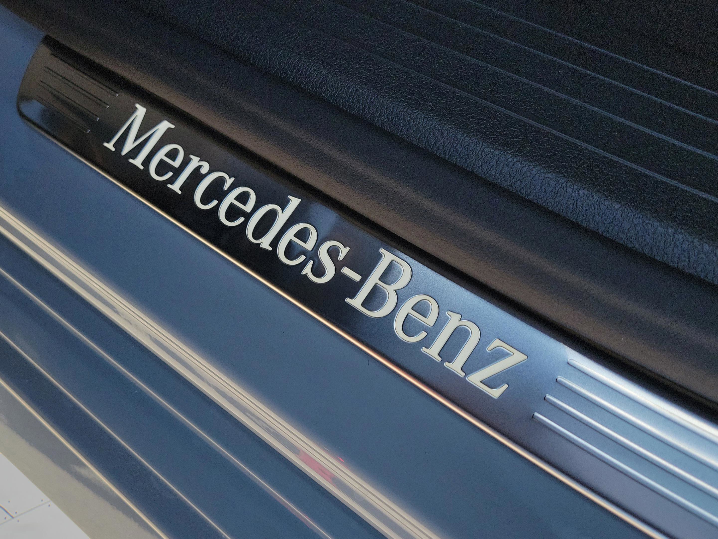 New 2026 Mercedes-Benz GLE 580 4MATIC image 36