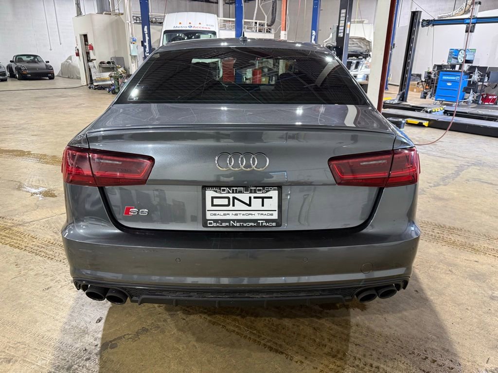 Used 2017 Audi S6 Premium Plus w/ S6 Sport Package image 5