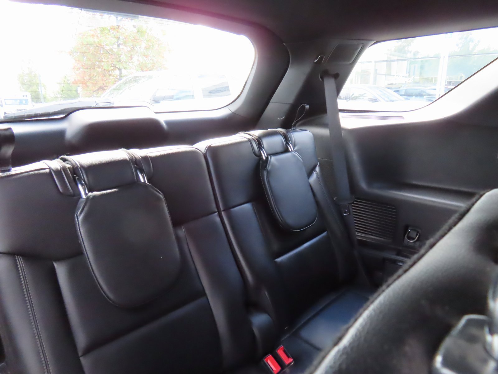 Used 2020 Ford Explorer Limited image 35