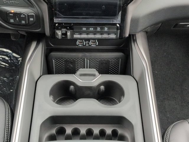 New 2026 RAM 2500 Rebel w/ Rebel Level 1 Equipment Group AWD/4WD image 17