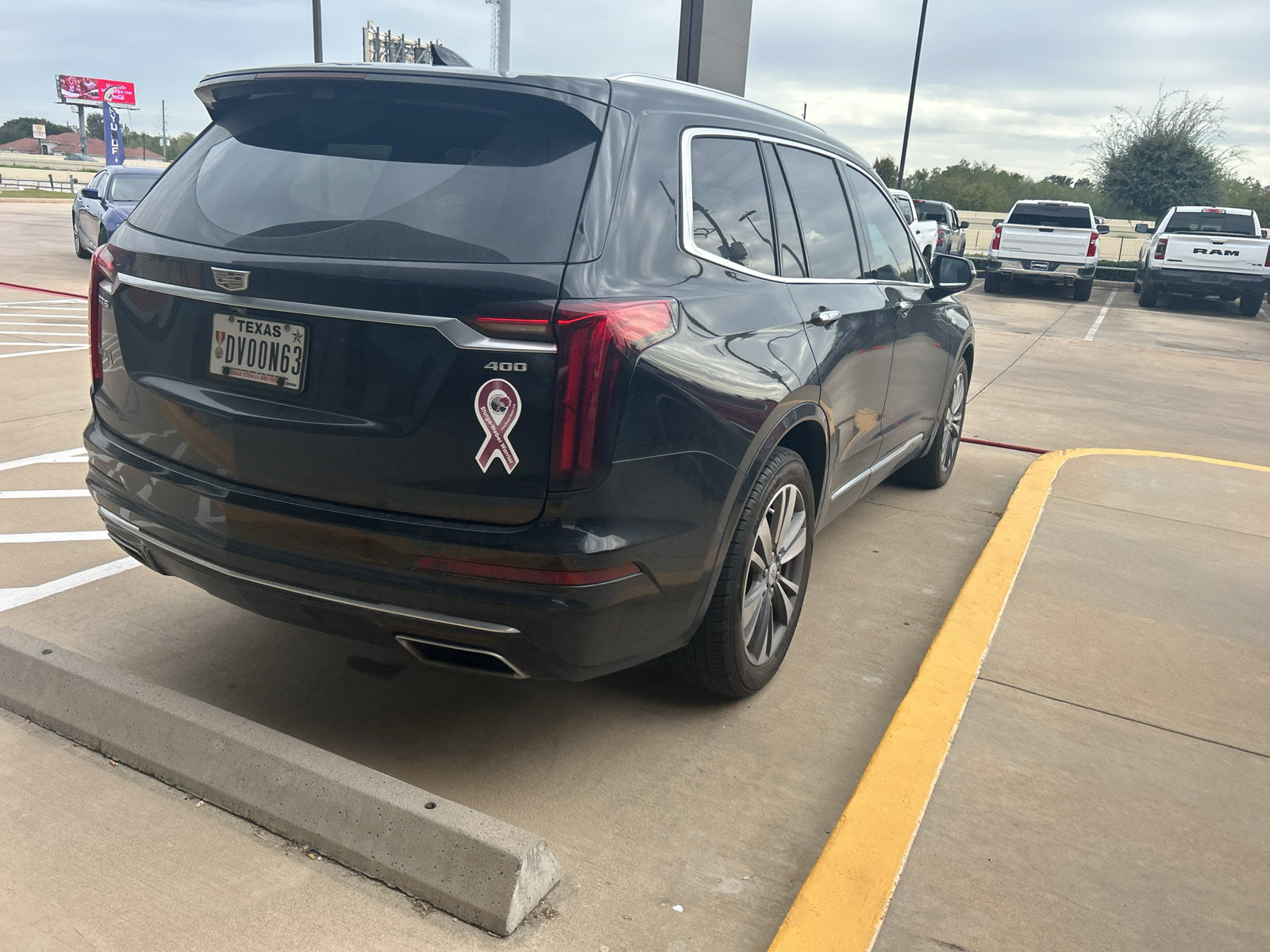 Used 2021 Cadillac XT6 Premium Luxury FWD image 5