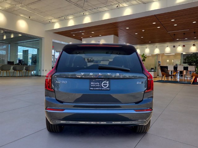 New 2027 Volvo XC90 B6 Ultra AWD/4WD image 4