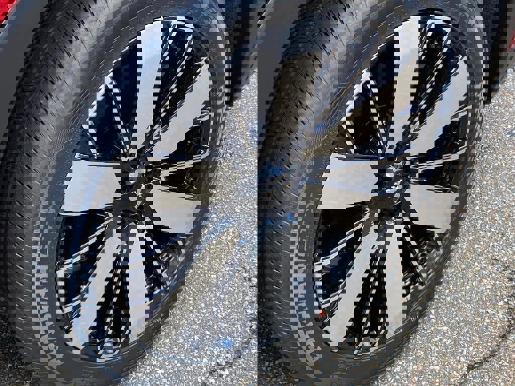 New 2025 Mitsubishi Outlander SE image 14