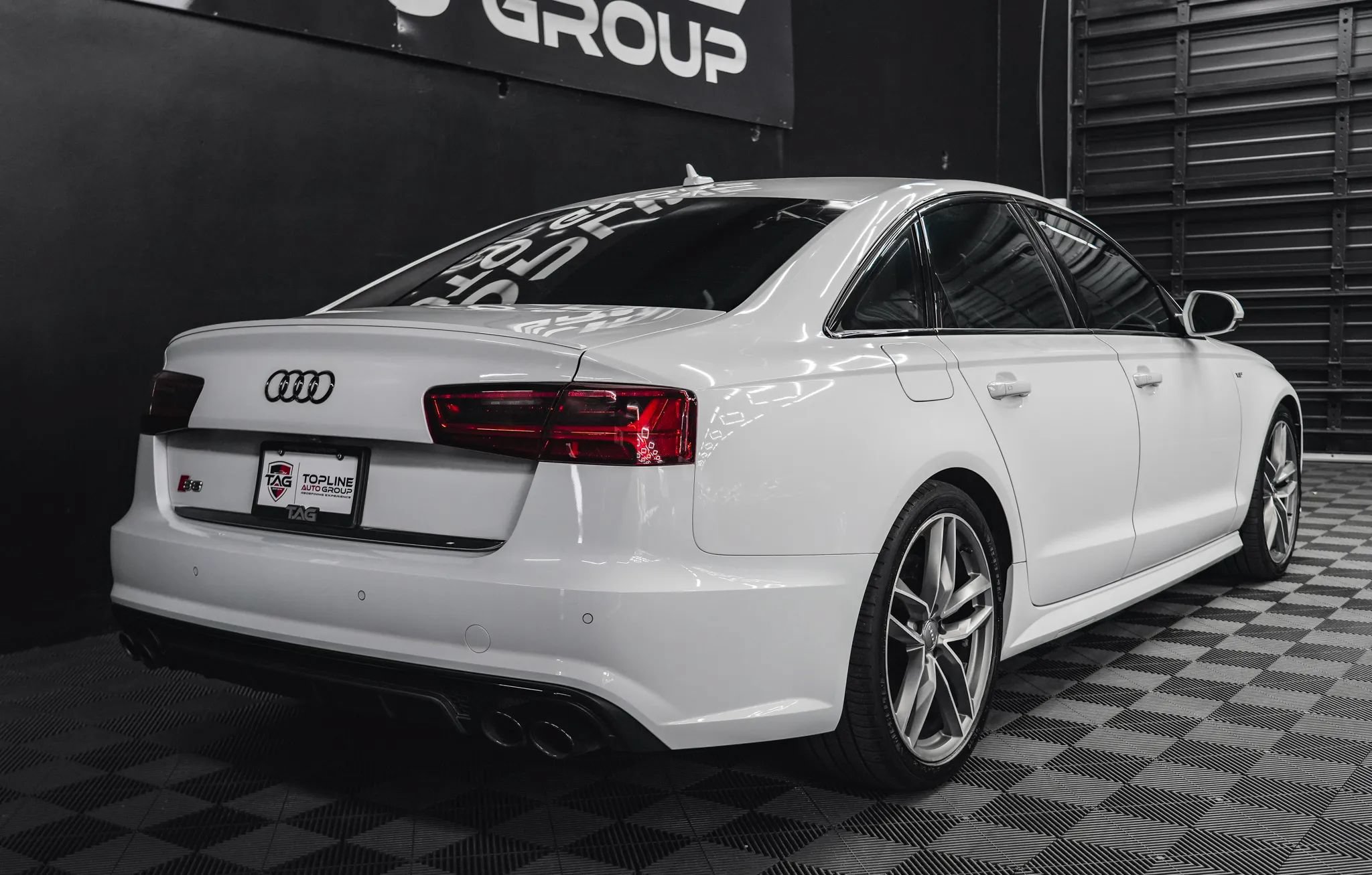 Used 2016 Audi S6 Prestige AWD/4WD image 24