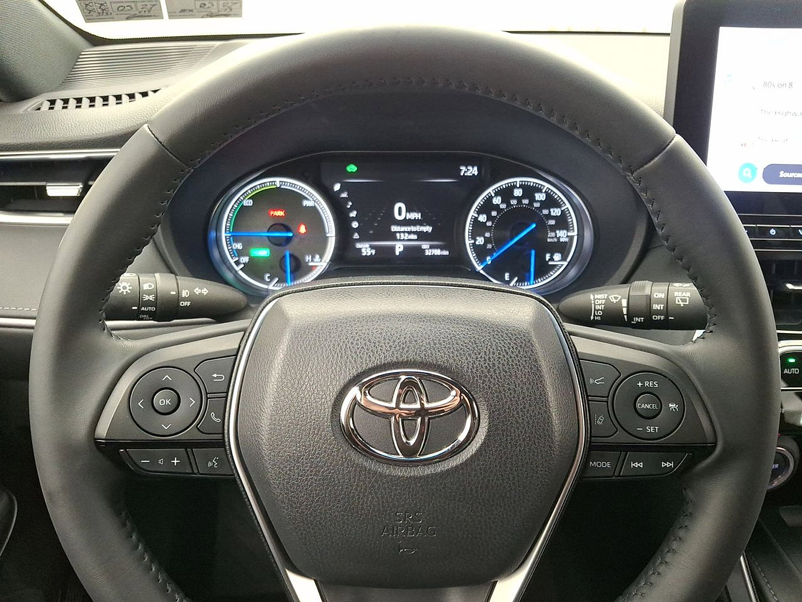 Certified 2023 Toyota Venza XLE image 16