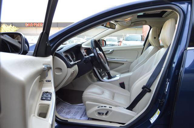 Used 2013 Volvo S60 T5 image 10