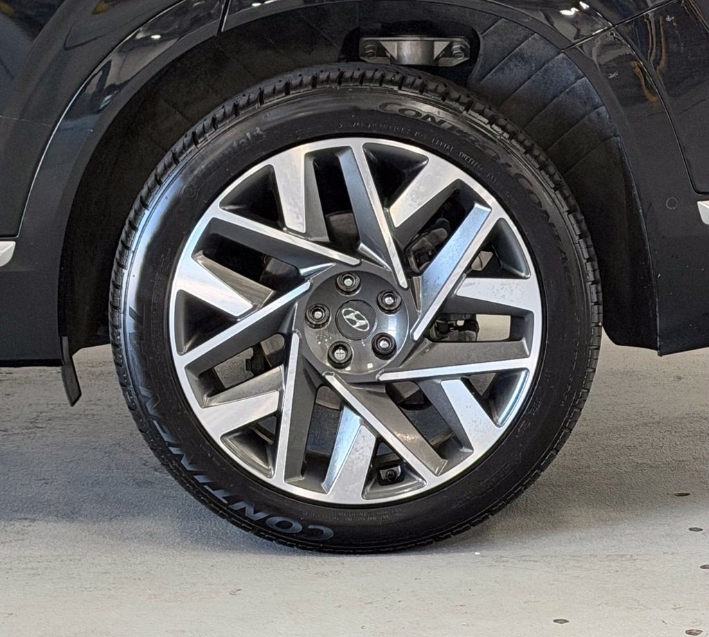 Used 2023 Hyundai Santa Fe Calligraphy FWD image 8