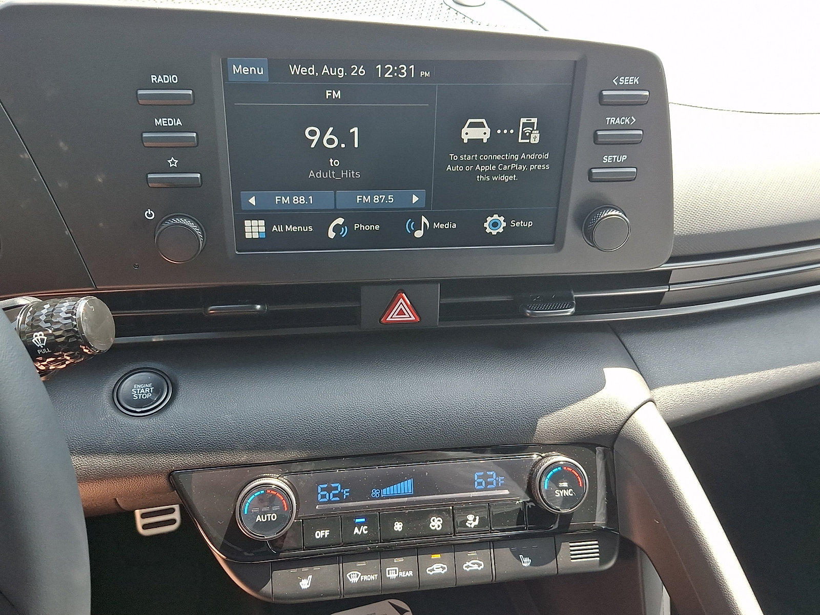 New 2026 Hyundai Elantra SEL Sport FWD image 9