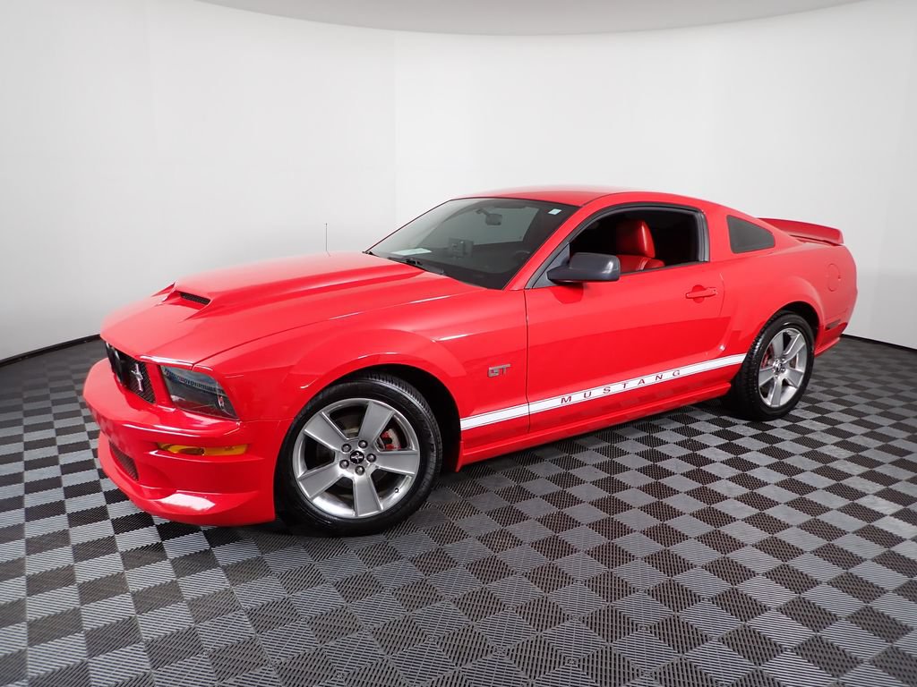 Used 2006 Ford Mustang GT Premium RWD image 8