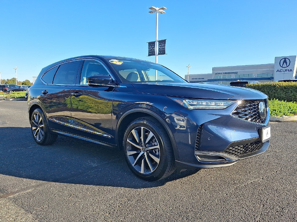 Certified 2026 Acura MDX w/ Technology Package AWD/4WD image 3