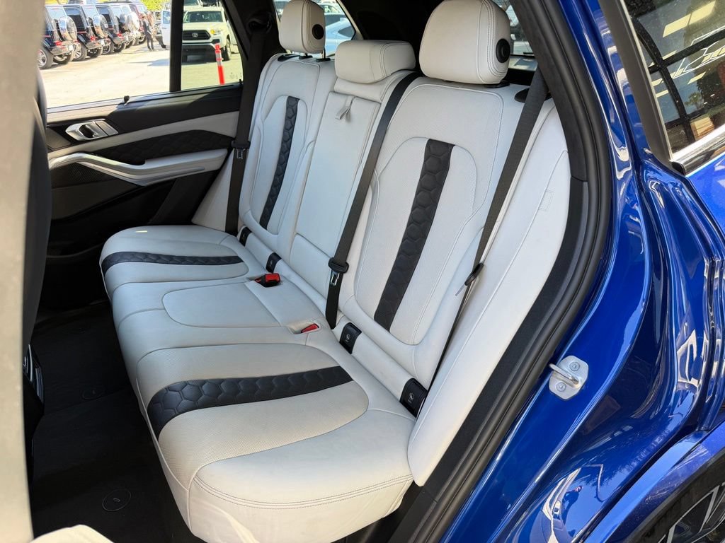Used 2022 BMW X5 M w/ Executive Package AWD/4WD image 32