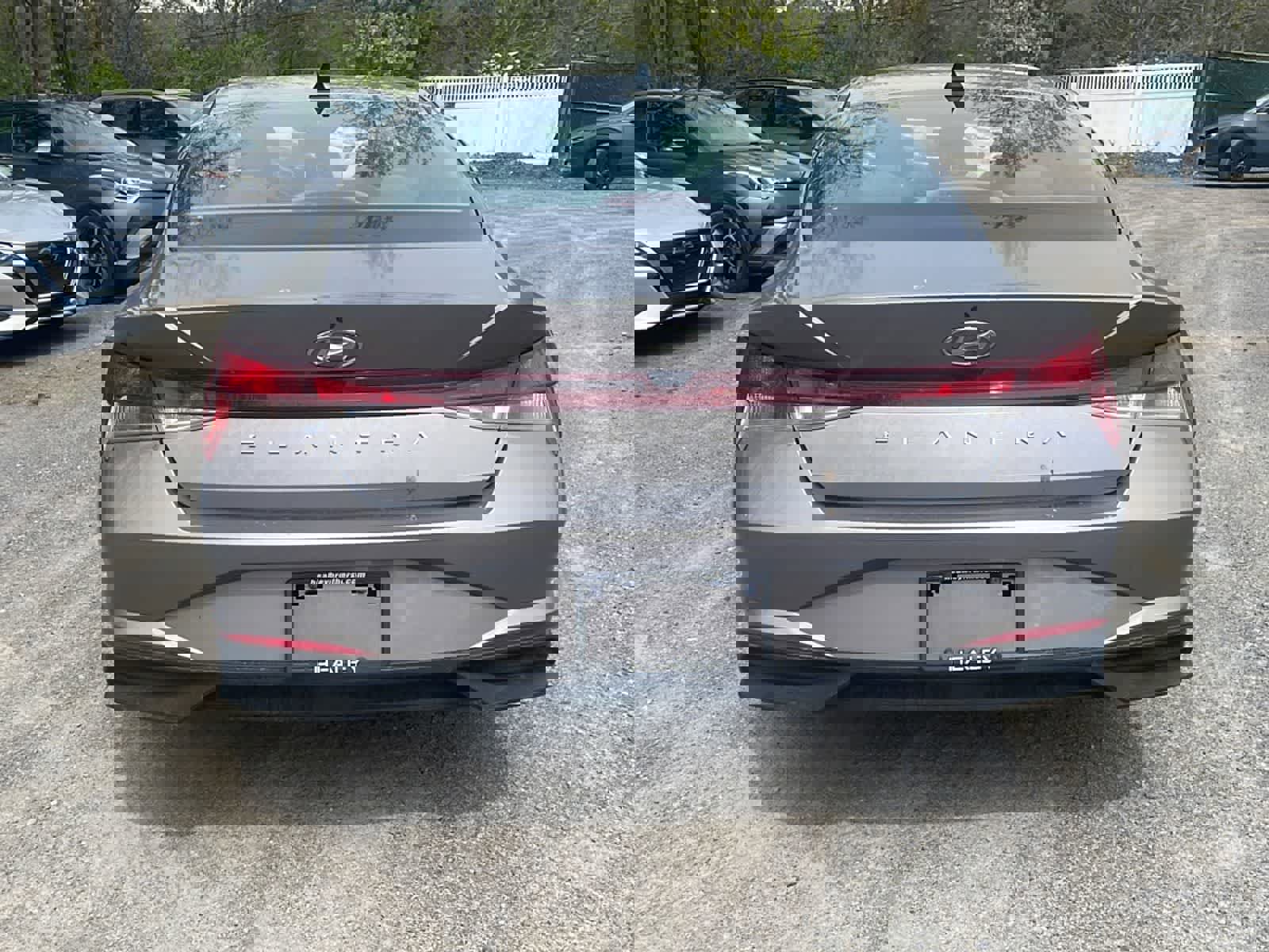 Used 2023 Hyundai Elantra SEL w/ Convenience Package FWD image 6