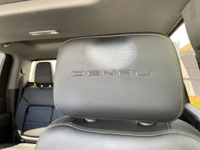 Used 2023 GMC Sierra 2500 Denali AWD/4WD image 27