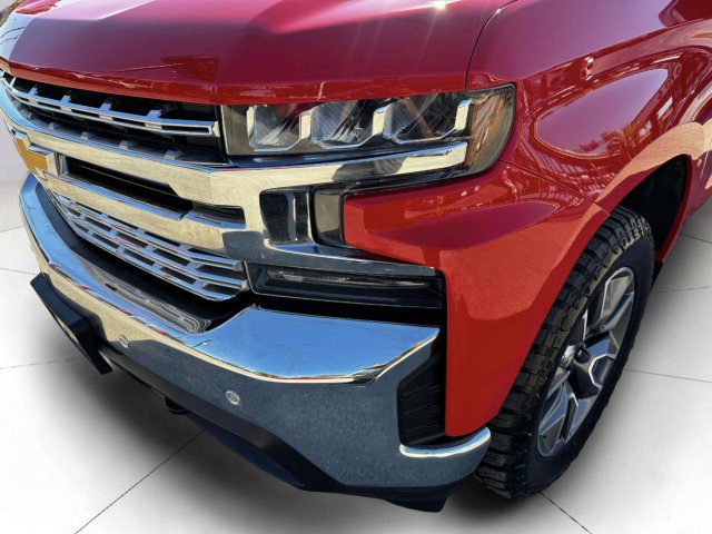Used 2020 Chevrolet Silverado 1500 LT w/ Texas Edition image 13