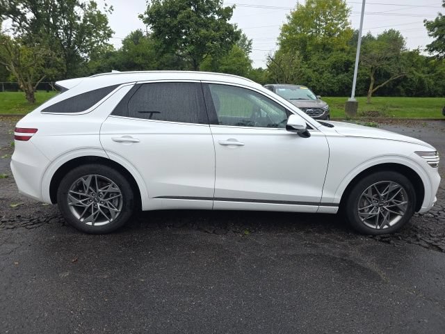 Used 2025 Genesis GV70 2.5T AWD/4WD image 8