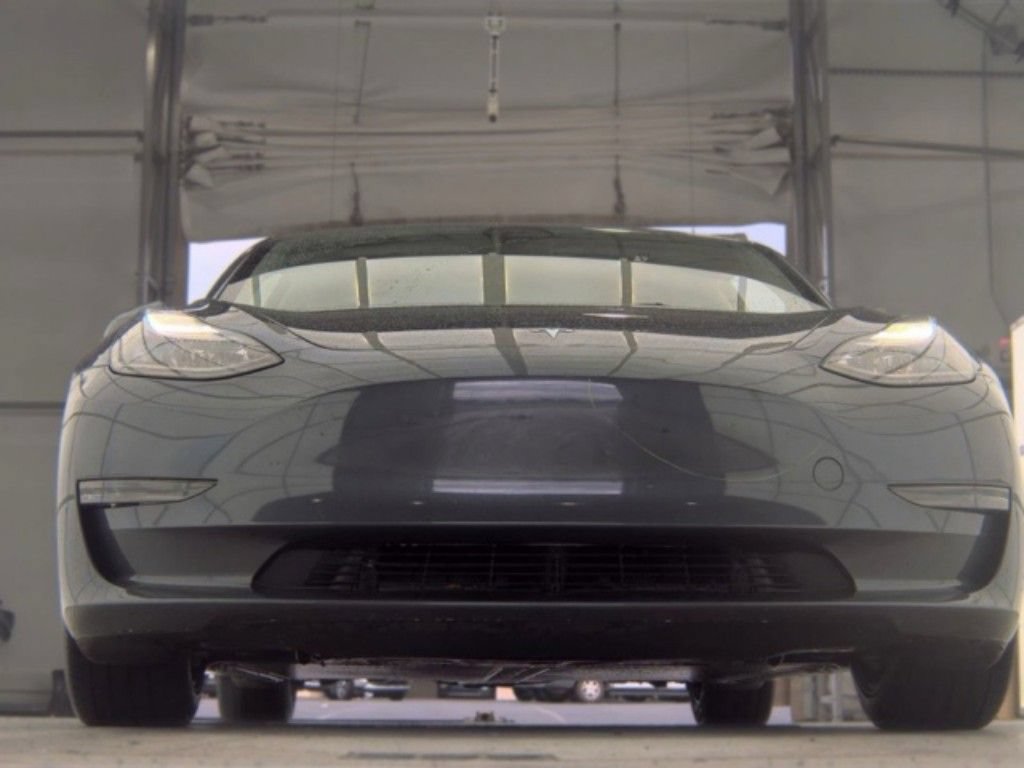 Used 2023 Tesla Model 3 Standard Range RWD image 7