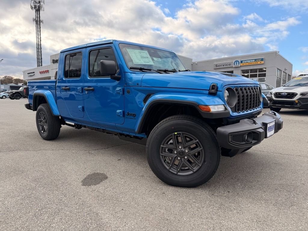New 2026 Jeep Gladiator Sport