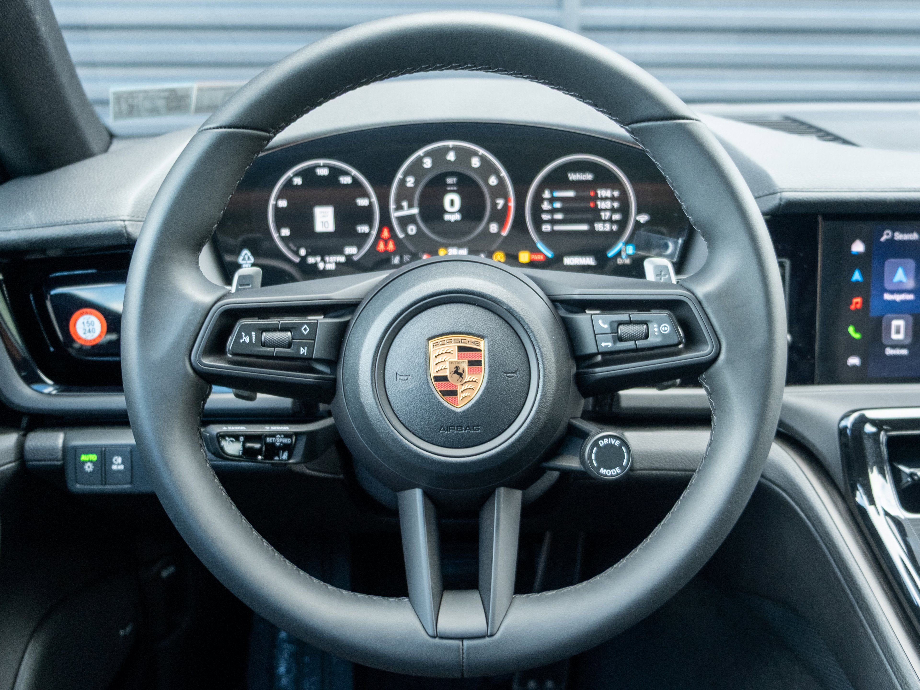 New 2026 Porsche Panamera 4 image 6